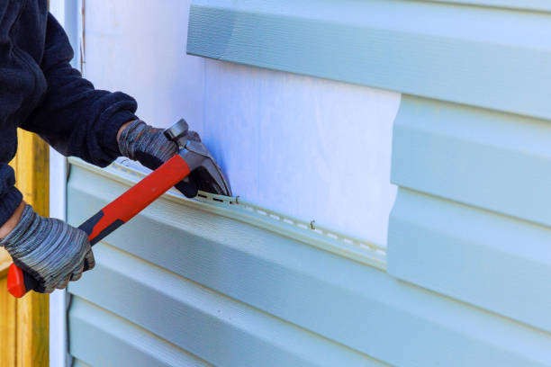Trusted Storm Damage Siding Repair service in Hempstead, TX - Creative Siding